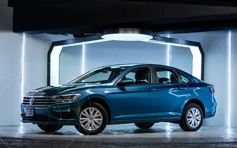 Volkswagen Jetta Trendline Tiptronic usado (2020) color Azul financiado en mensualidades(enganche $139,000 mensualidades desde $7,129)