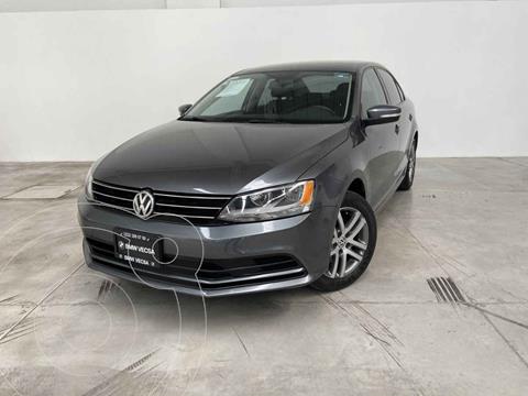 foto Volkswagen Jetta Trendline usado (2016) color Gris precio $199,000