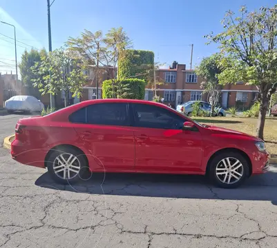 Volkswagen Jetta Trendline Tiptronic usado (2018) color Rojo precio $210,000