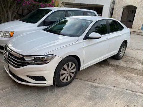 Volkswagen Jetta Trendline 2.0 Aut usado (2019) color Blanco precio $234,998