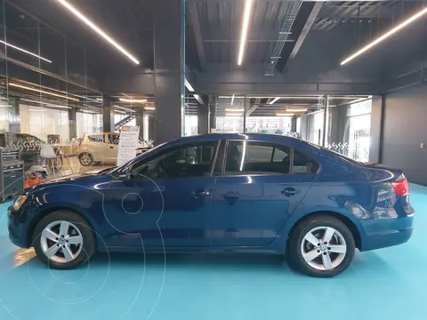 foto Volkswagen Jetta Style Active Tiptronic usado (2014) color Azul precio $180,000