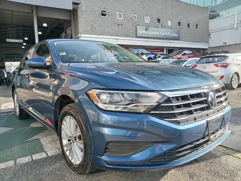 Volkswagen Jetta Comfortline usado (2021) color Azul precio $329,000