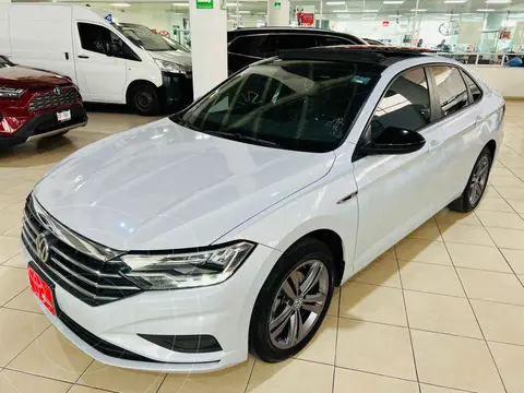Volkswagen Jetta R-Line Tiptronic usado (2019) color Blanco financiado en mensualidades(enganche $96,750 mensualidades desde $10,200)
