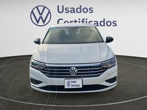 Volkswagen Jetta Trendline usado (2021) color Blanco financiado en mensualidades(enganche $90,170 mensualidades desde $6,898)