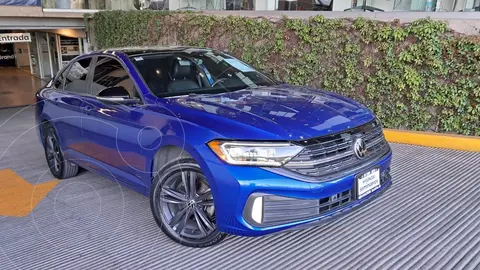 Volkswagen Jetta Sportline usado (2023) color Azul precio $420,000