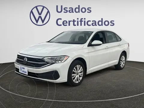 Volkswagen Jetta Trendline Tiptronic usado (2023) color Blanco financiado en mensualidades(enganche $101,070 mensualidades desde $7,732)