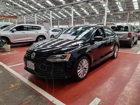 Volkswagen Jetta Comfortline usado (2016) color Negro Onix financiado en mensualidades(enganche $55,500 mensualidades desde $4,375)