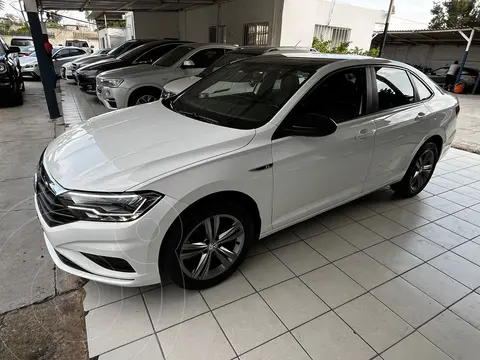 Volkswagen Jetta R-Line usado (2019) color Blanco precio $361,000