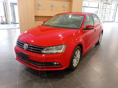 Volkswagen Jetta Comfortline Tiptronic usado (2018) color Rojo precio $218,000