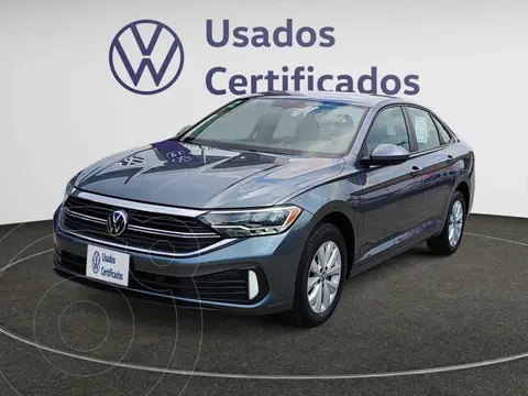 Volkswagen Jetta Comfortline usado (2023) color Gris precio $360,900