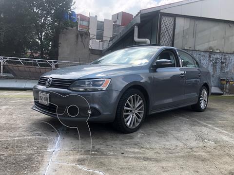 Volkswagen Jetta Sport Tiptronic NAV usado (2013) color Gris Platino financiado en mensualidades(enganche $80,000 mensualidades desde $8,000)