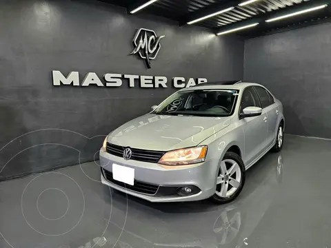 Volkswagen Jetta Style Active usado (2014) color plateado precio $189,000