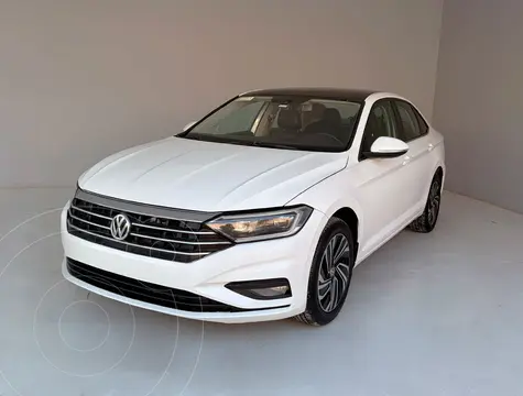 Volkswagen Jetta Highline Tiptronic usado (2019) color Blanco precio $269,000