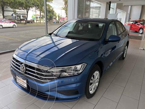 foto Volkswagen Jetta Startline Tiptronic usado (2020) color Azul precio $305,000