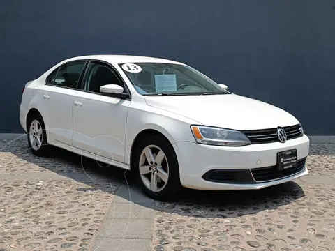 Volkswagen Jetta Style usado (2013) color Blanco precio $200,000