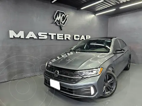 Volkswagen Jetta Sportline usado (2024) color Gris Oscuro precio $449,000
