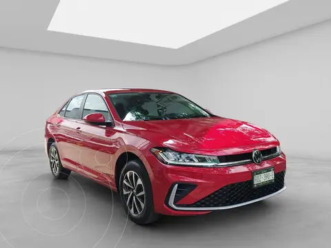 Volkswagen Jetta Comfortline usado (2026) color Rojo precio $389,900