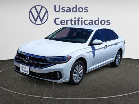 Volkswagen Jetta Comfortline usado (2023) color Blanco precio $380,900