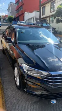 Volkswagen Jetta Comfortline usado (2020) color Negro precio $270,000