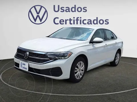 Volkswagen Jetta Trendline usado (2024) color Blanco precio $350,900