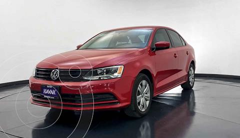 Volkswagen Jetta Trendline usado (2018) color Rojo precio $244,999