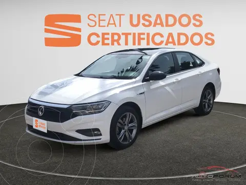 Volkswagen Jetta R-Line Tiptronic usado (2019) color Blanco financiado en mensualidades(enganche $73,002 mensualidades desde $9,496)