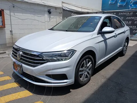 Volkswagen Jetta Trendline Tiptronic usado (2019) color Gris precio $315,000