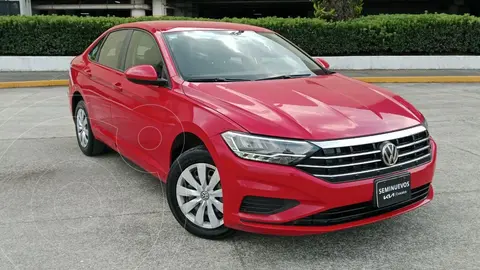 Volkswagen Jetta Trendline Tiptronic usado (2019) color Rojo financiado en mensualidades(enganche $59,234 mensualidades desde $6,816)