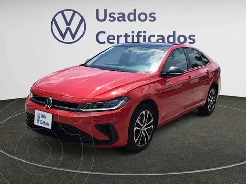 Volkswagen Jetta Sportline usado (2025) color Rojo financiado en mensualidades(enganche $128,075 mensualidades desde $9,798)