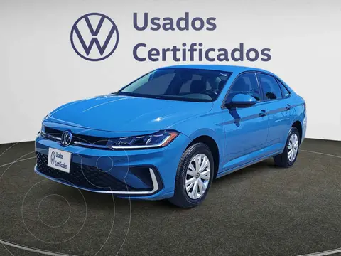 Volkswagen Jetta Trendline usado (2025) color Azul financiado en mensualidades(enganche $105,158 mensualidades desde $8,045)