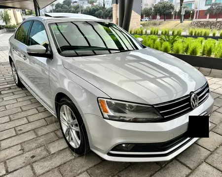 Volkswagen Jetta Sport usado (2015) color Plata precio $209,000