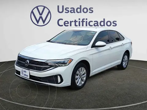 Volkswagen Jetta Comfortline usado (2023) color Blanco precio $350,900