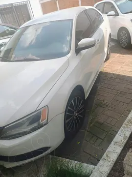 Volkswagen Jetta Comfortline Tiptronic usado (2013) color Blanco precio $140,000