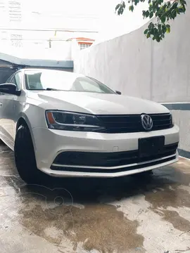 Volkswagen Jetta Fest usado (2017) color Blanco precio $220,000