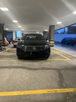 Volkswagen Jetta Comfortline usado (2019) color Negro precio $310,000