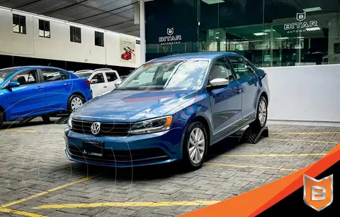 Volkswagen Jetta Comfortline usado (2017) color Azul precio $229,900