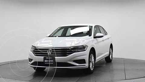 foto Volkswagen Jetta Comfortline usado (2019) color Blanco precio $309,206