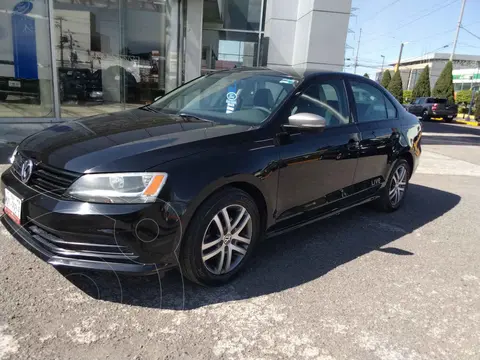 Volkswagen Jetta Live usado (2016) color Negro precio $189,000