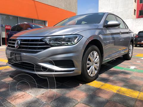 foto Volkswagen Jetta Startline Tiptronic usado (2020) color Gris precio $309,000