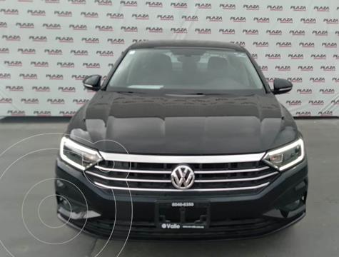 Volkswagen Jetta Highline usado (2020) color Negro precio $389,000