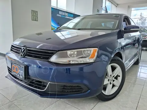 Volkswagen Jetta Style usado (2014) color Azul precio $220,000
