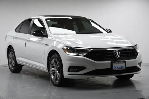 Volkswagen Jetta R-Line usado (2021) color Blanco precio $473,000