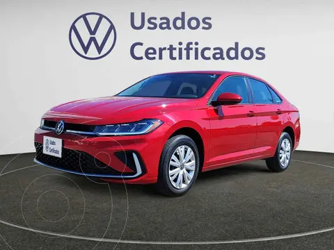 Volkswagen Jetta Trendline usado (2025) color Rojo precio $385,900