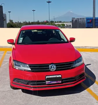 Volkswagen Jetta Trendline Tiptronic usado (2018) color Rojo Tornado precio $220,000