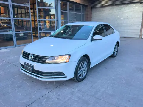 foto Volkswagen Jetta Trendline Tiptronic usado (2018) color Blanco precio $245,000