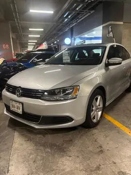 Volkswagen Jetta Sport Tiptronic usado (2012) color plateado precio $167,000