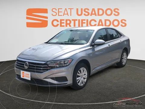 Volkswagen Jetta Trendline usado (2021) color Plata Pirita financiado en mensualidades(enganche $73,898 mensualidades desde $9,613)