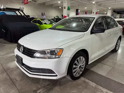 Volkswagen Jetta Comfortline usado (2017) color Blanco precio $220,000