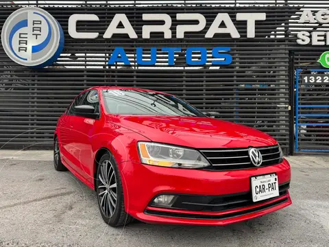 Volkswagen Jetta Sportline Tiptronic usado (2016) color Rojo precio $219,000