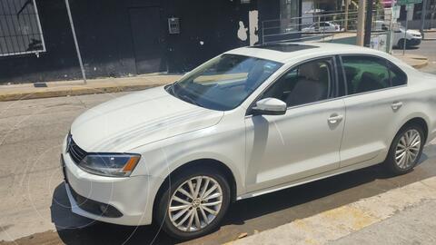 Volkswagen Jetta Sport usado (2014) color Blanco Candy precio $215,000